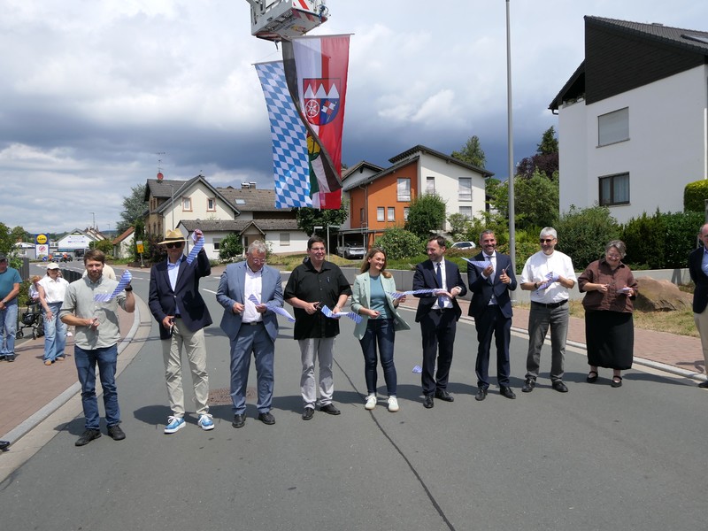 &copy; Stimmkreisb&uuml;ro Gerlach: Die Ortsdurchfahrt Sch&ouml;llkrippen ist offiziell freigegeben