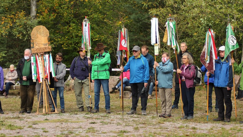 Fahnenabordnungen der Spessartbund-Vereine
